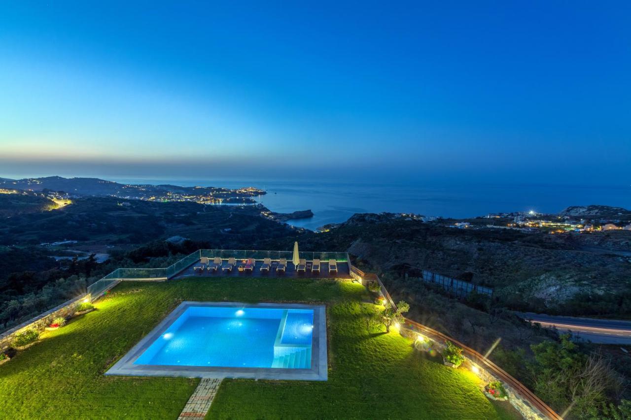 Villa Ourania Agia Pelagia  Exterior photo